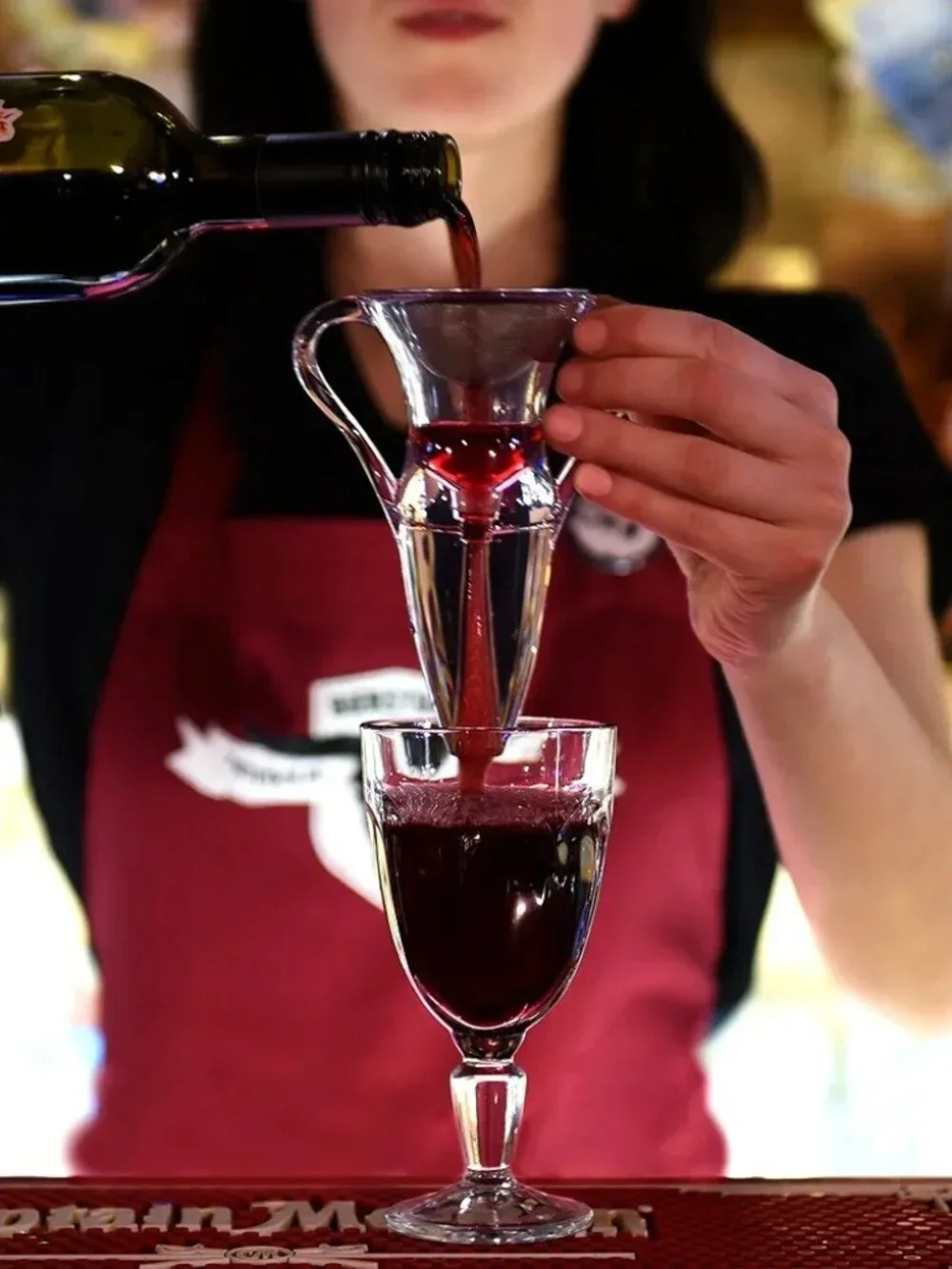 Vinario Premium Wine Aerator and Pourer for Red Wine + Stand & Carrying Pouch